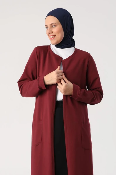 Bordo-Kuşaklı Cepli Bisiklet Yaka Likralı Uzun Hırka