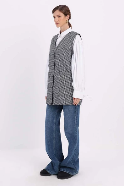 Siyah-Beyaz-Çift Taraflı Kapitone Yelek - Resim 3