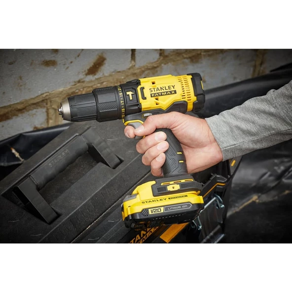 Stanley 18 V Çift Akülü 1.5 Ah Darbeli Matkap - SCD711C2K - 3