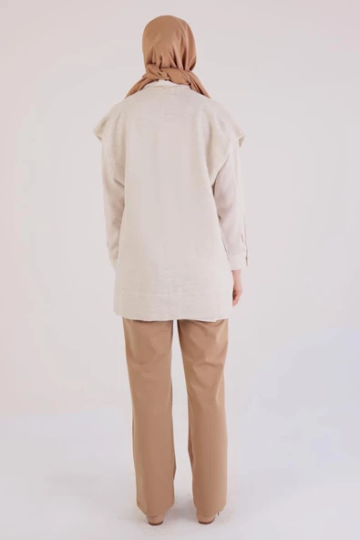 Ekru-Broşlu Triko Yelek - Resim 4