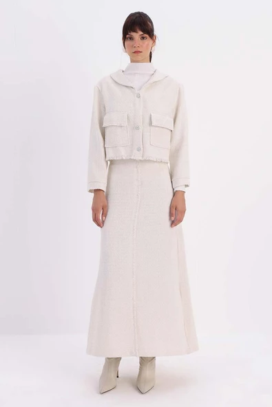 Beyaz-Taşlı Düğmeli Cepli Tüvit Etekli Takım - Resim 3