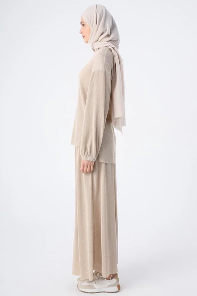 Taş-Pliseli Yırtmaç Detaylı Bluzlu Etekli Takım - Resim 3