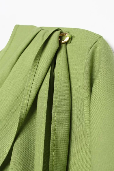 Yeşil-Viskon Degaje Detaylı Pantolonlu Takım - Resim 10