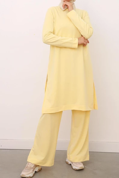 Sarı-Pantolonlu Takım - Resim 3