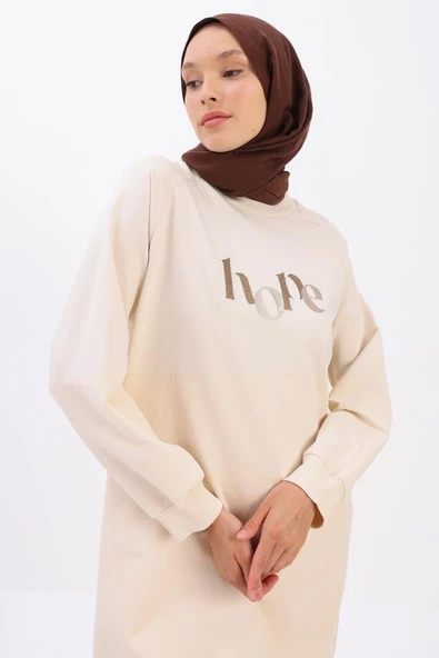 Ekru-YANDAN GARNİ YIRTMAÇLI SWEAT TUNİK ürün görseli