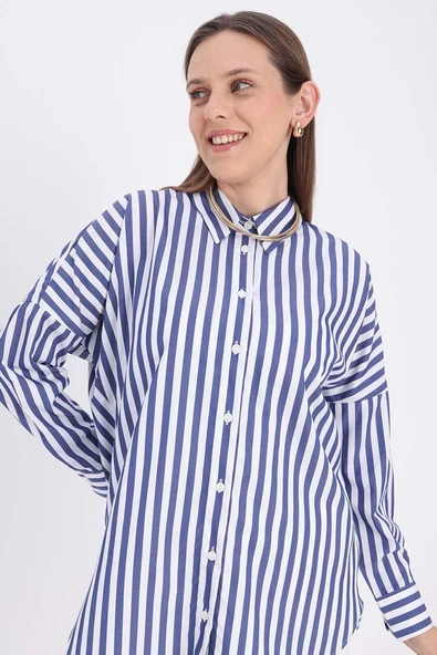 Beyaz-Lacivert-Oversize Basic Gömlek ürün görseli