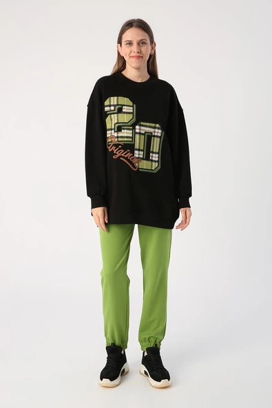 Siyah-Oversize Ekose Aplike Nakışlı Sweatshirt - 5