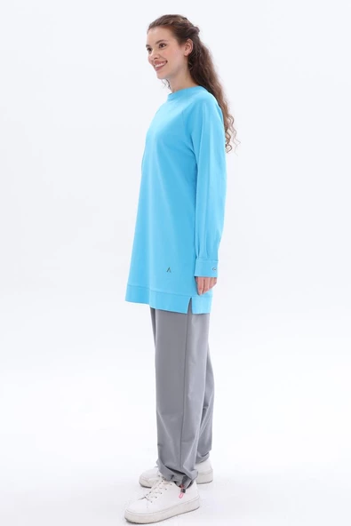 Turkuaz-Pamuklu Reglan Kol Manşetli Yanları Yırtmaçlı Sweat Tunik - 3