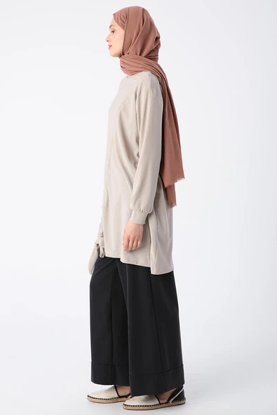 Taş-Büzgülü Bağlama Detaylı Bisiklet Yaka Likralı Tunik - 3