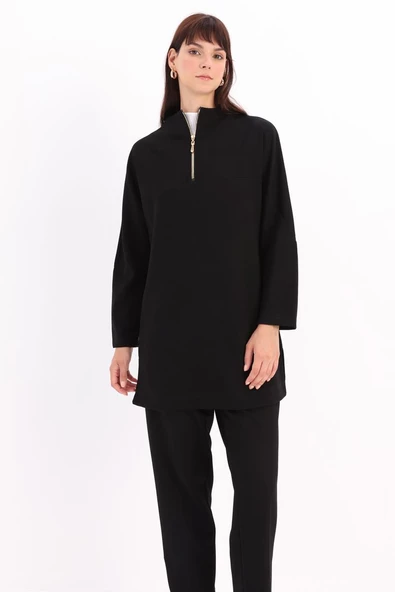 Siyah-Dik Yakalı Robalı Tunik ürün görseli