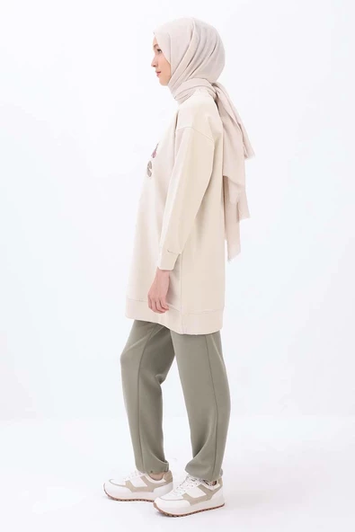 Ekru-APLİKE NAKIŞLI SWEAT TUNİK - Resim 3