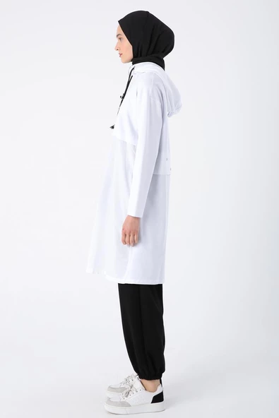 Beyaz-Pamuklu Dokuma Garnili Kapüşonlu Kuşgözü Detaylı Likralı Sweat - Resim 3