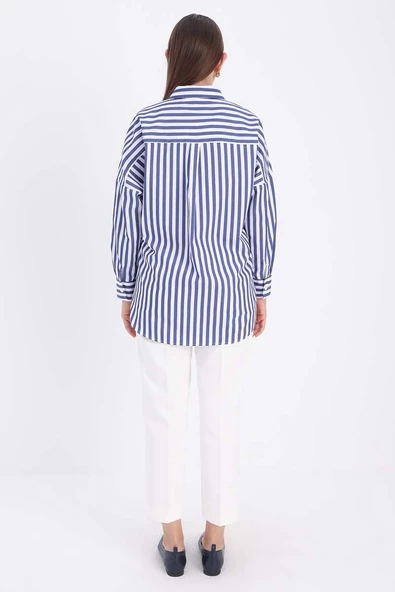 Beyaz-Lacivert-Oversize Basic Gömlek - Resim 4