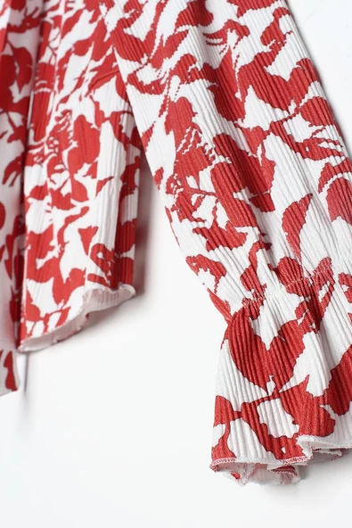 Bordo-Beyaz-Yakası Bağlama Detaylı Likralı Crep Bluz - Resim 6