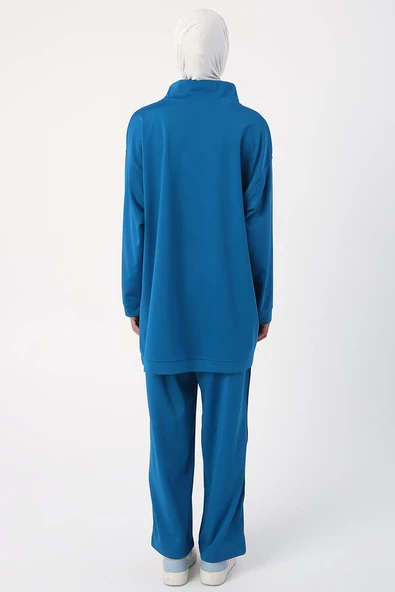 Petrol-Neon Detaylı Likralı Oversize Sweat - 4