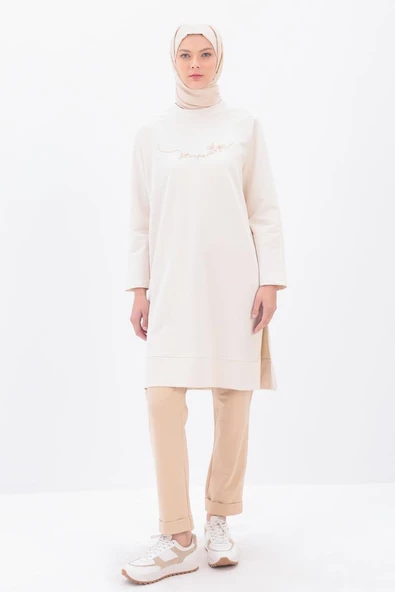 Ekru-ZİNCİR NAKIŞLI YANDAN YIRTMAÇLI TUNİK - Resim 2