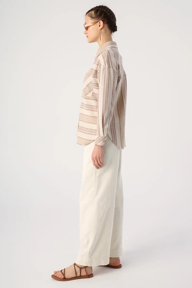 Sütlü Kahve-Pamuklu Çizgili Cepli Yanları Yırtmaçlı Gömlek - Resim 3