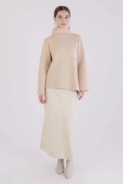 Bej-Dik Yaka Kolu Yırtmaçlı Likralı Scuba Bluz - Resim 2