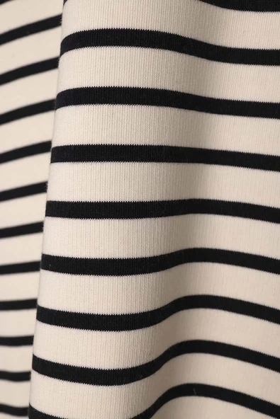 Ekru-Siyah-Çizgili Oversize Sweat - 8