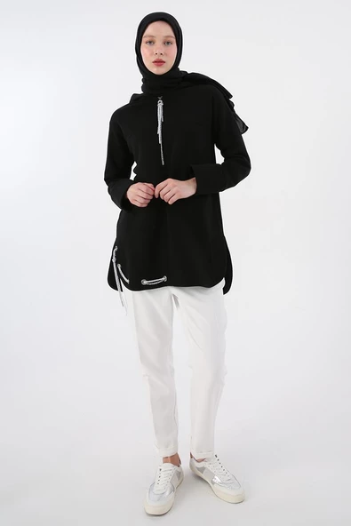 Siyah-Kapüşonlu Zincirli Sim Detaylı Şardonlu Sweat ürün görseli