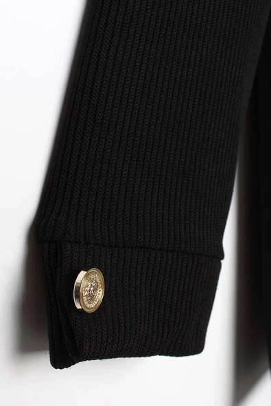 Siyah-Manşeti Düğmeli Yırtmaçlı Tunik - Resim 6