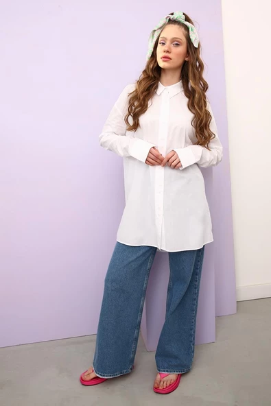 Beyaz-Oversize Kolu Büzgü Detaylı Gömlek