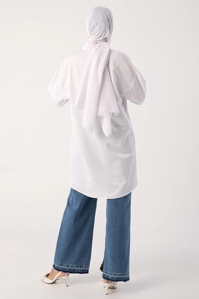 Beyaz-Şık Düğme Detaylı Tunik - Resim 3