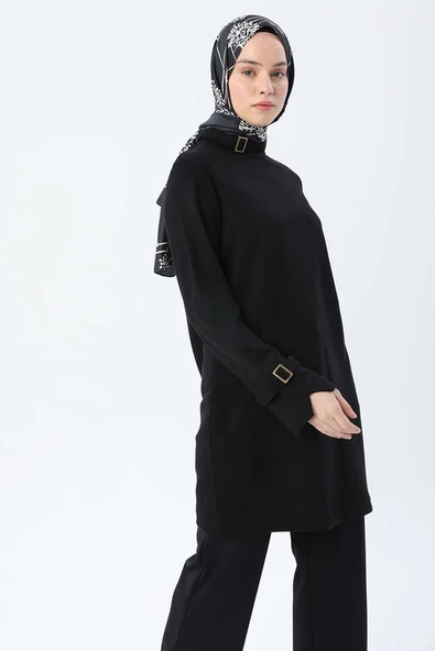 Siyah-Yaka Ve Kolları Toka Detaylı Tunik - Resim 5