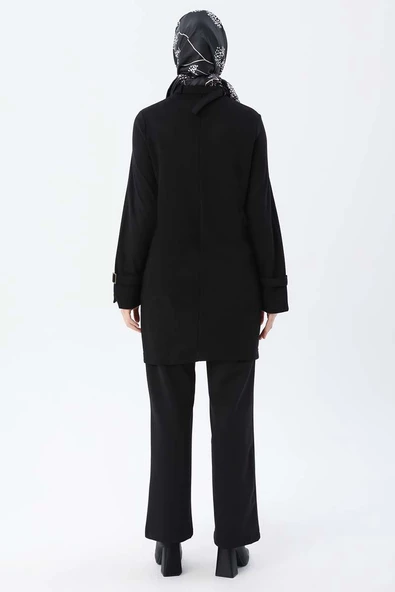 Siyah-Yaka Ve Kolları Toka Detaylı Tunik - Resim 4