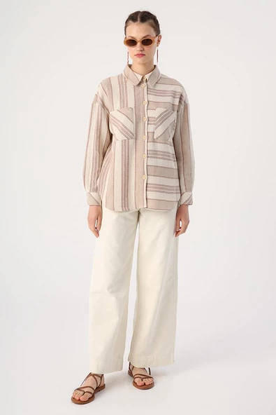 Sütlü Kahve-Pamuklu Çizgili Cepli Yanları Yırtmaçlı Gömlek - Resim 2