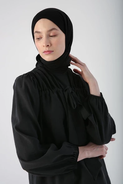 Siyah-Büzgülü Fiyonk Detaylı Arkası Düğmeli Salaş Tunik - Resim 5