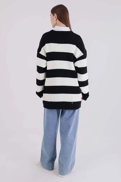 Siyah-Ekru-Yırtık Detaylı Triko Kazak - 4