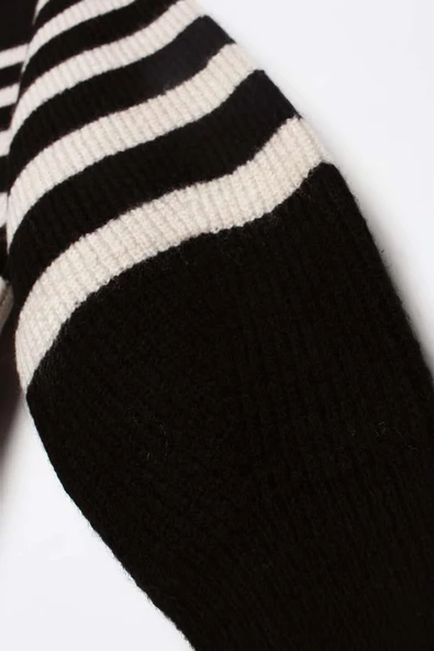 Siyah-Taş-Balıkçı Yaka Fermuarlı Triko Kazak - 7