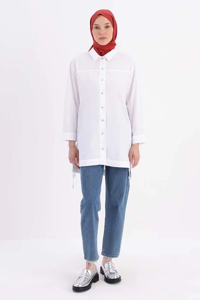 Beyaz-Roba ve Dikiş Detaylı Gömlek - Resim 2