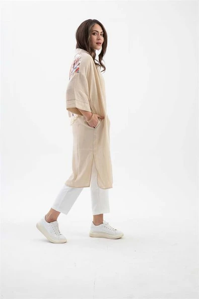 Arkası Baskılı Püsküllü Kimono - Bej - Resim 3