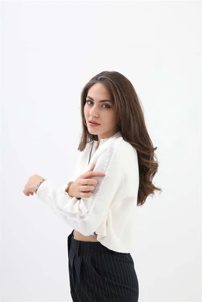 Önü Oval Fermuarlı Hırka - Ekru - Resim 2