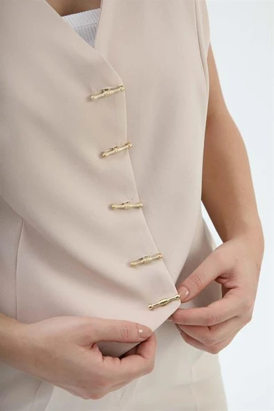 Düğme Detaylı Yelek - Bej - Resim 5