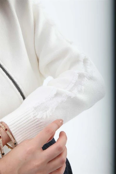 Önü Oval Fermuarlı Hırka - Ekru - Resim 4