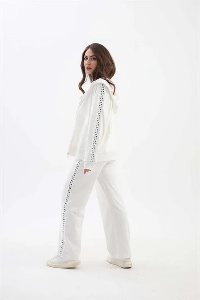 Örme Aksesuar Detaylı Kapşonlu Üç İplik Takım - Ekru - Resim 4