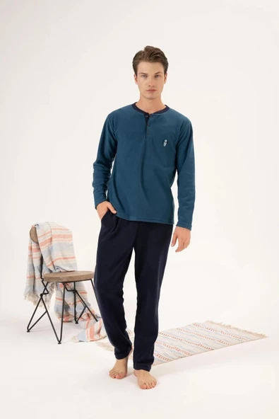 Estiva 24421 Erkek Kışlık Polar Düğmeli Yaka Pijama Takımı