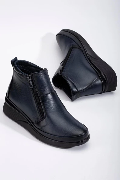 Hakiki Deri Ortopedik Kadın Bot Lacivert 2 Fermuarlı Dolgu Tabanlı ürün görseli