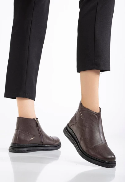 Hakiki Deri Ortopedik Kadın Bot Kahve Saraçlı Düz Taban - Resim 2