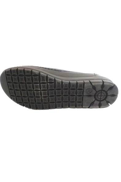 Üçel 134-24 Hakiki Deri Anatomik Lastikli Kadın Ayakkabı - Resim 3