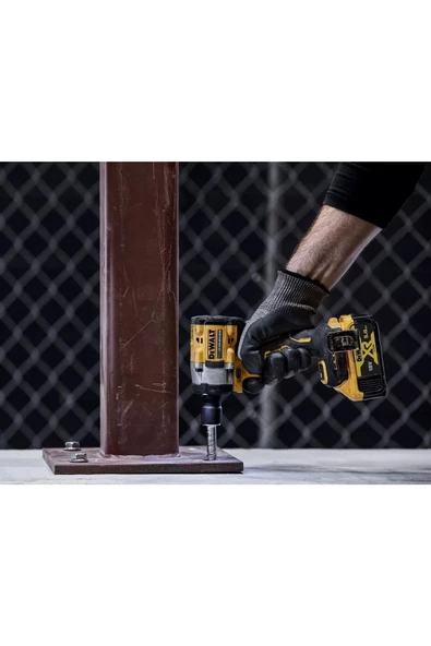 DEWALT DCF 922 18C SOMUN SIKMA - 7