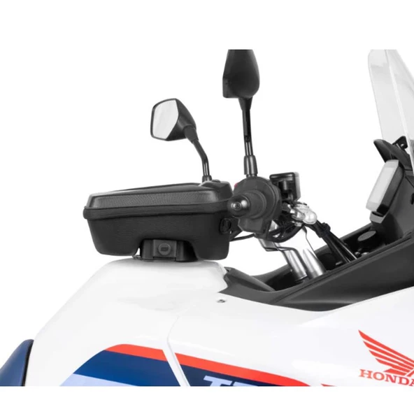 SHAD E09CM KİLİT SİSTEMLİ DEPO ÜSTÜ ÇANTA 5LT X0SE09CM - 3