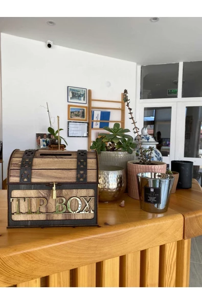 Tip Box Bahşiş Kutusu Ve Kumbara