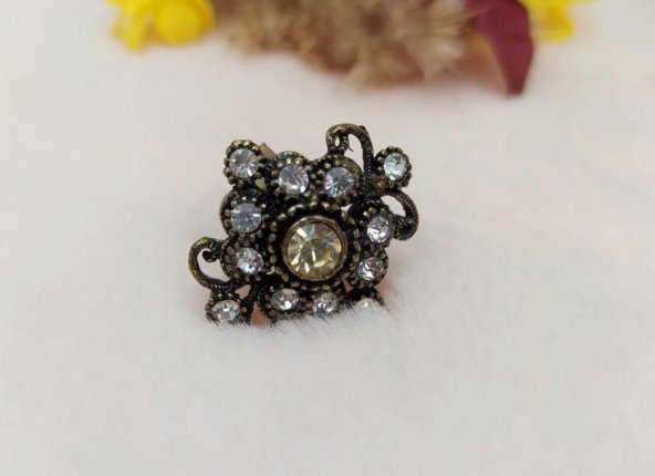 Otantik Tasarım Kadın Yüzük Swaroski Taşlı Yüzük Ayarlanabilir Ölçü ürün görseli