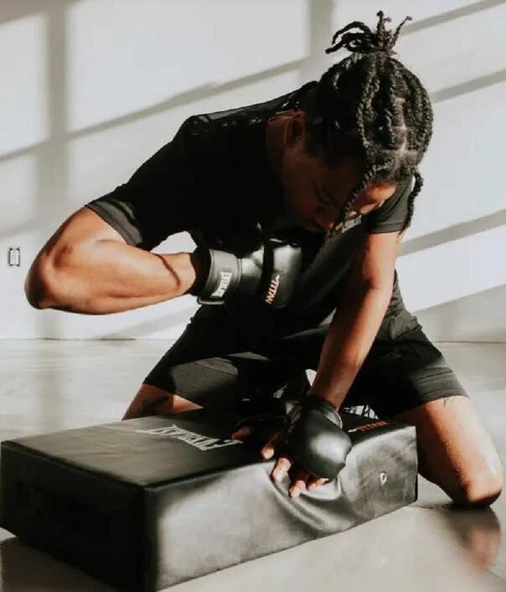 Everlast Titan Siyah O/S Tekme Kalkanı P00003257 - 7