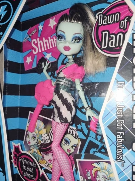 Escoines Koleksiyon Monster High Dawn Of The Dance Frankie Stein - 2008 Üretimi - 39963673d1e2a14ca0