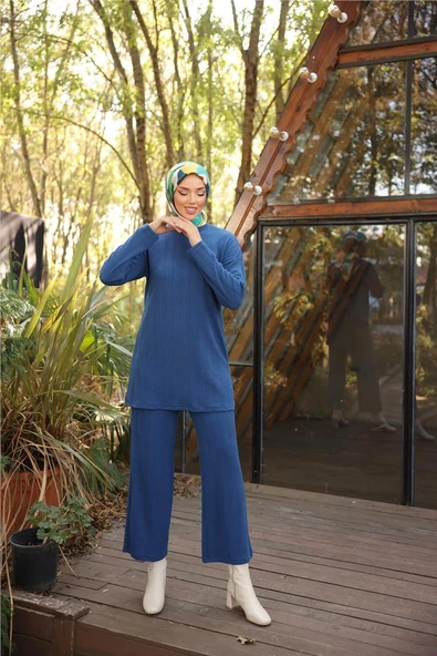 O Yaka Kısa Tunik Pantolon Sade İkili Tesettür Eşofman Takımı - 71219.006 - İndigo - Resim 4
